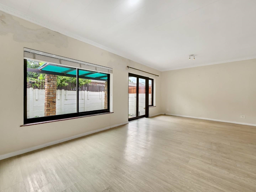 3 Bedroom Property for Sale in Tokai Western Cape